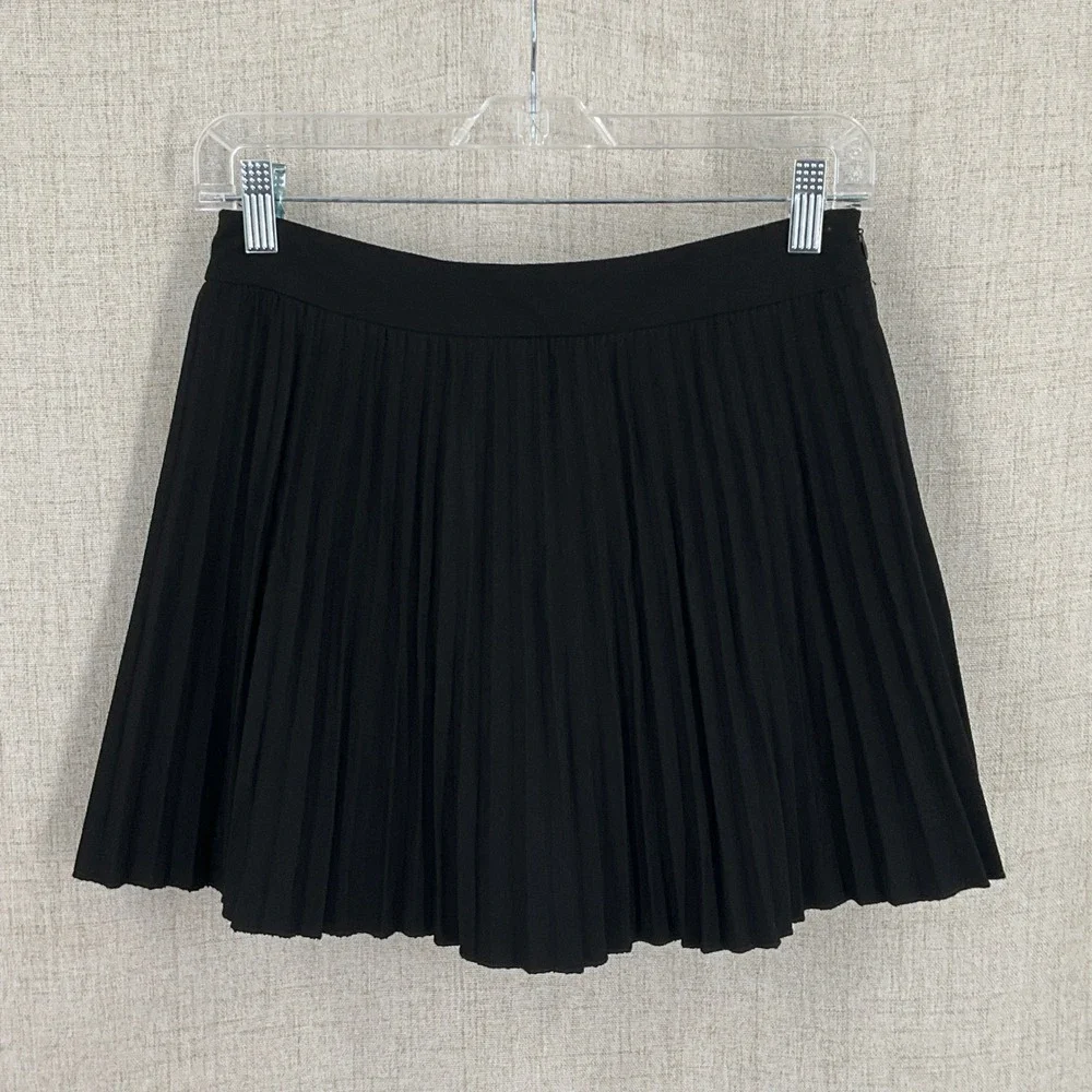 Zara Pleated Skort Women Sz S‎ Black Mini Minimalist Preppy Dark Academia